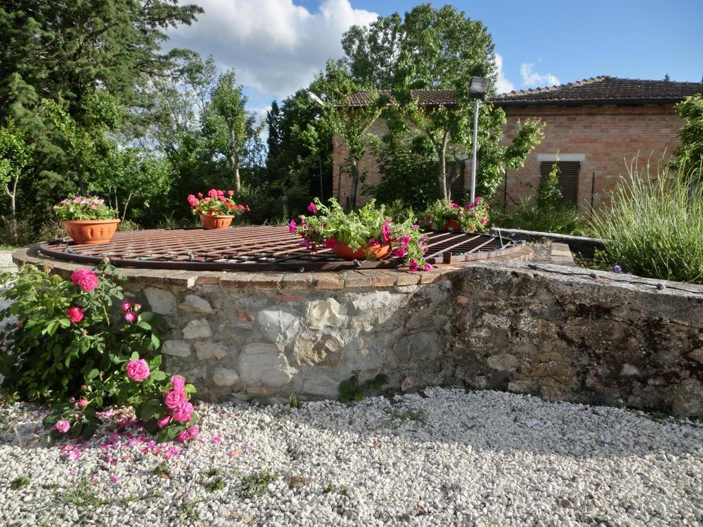 Country House La Fattoria Bellandi Contignano Exterior photo